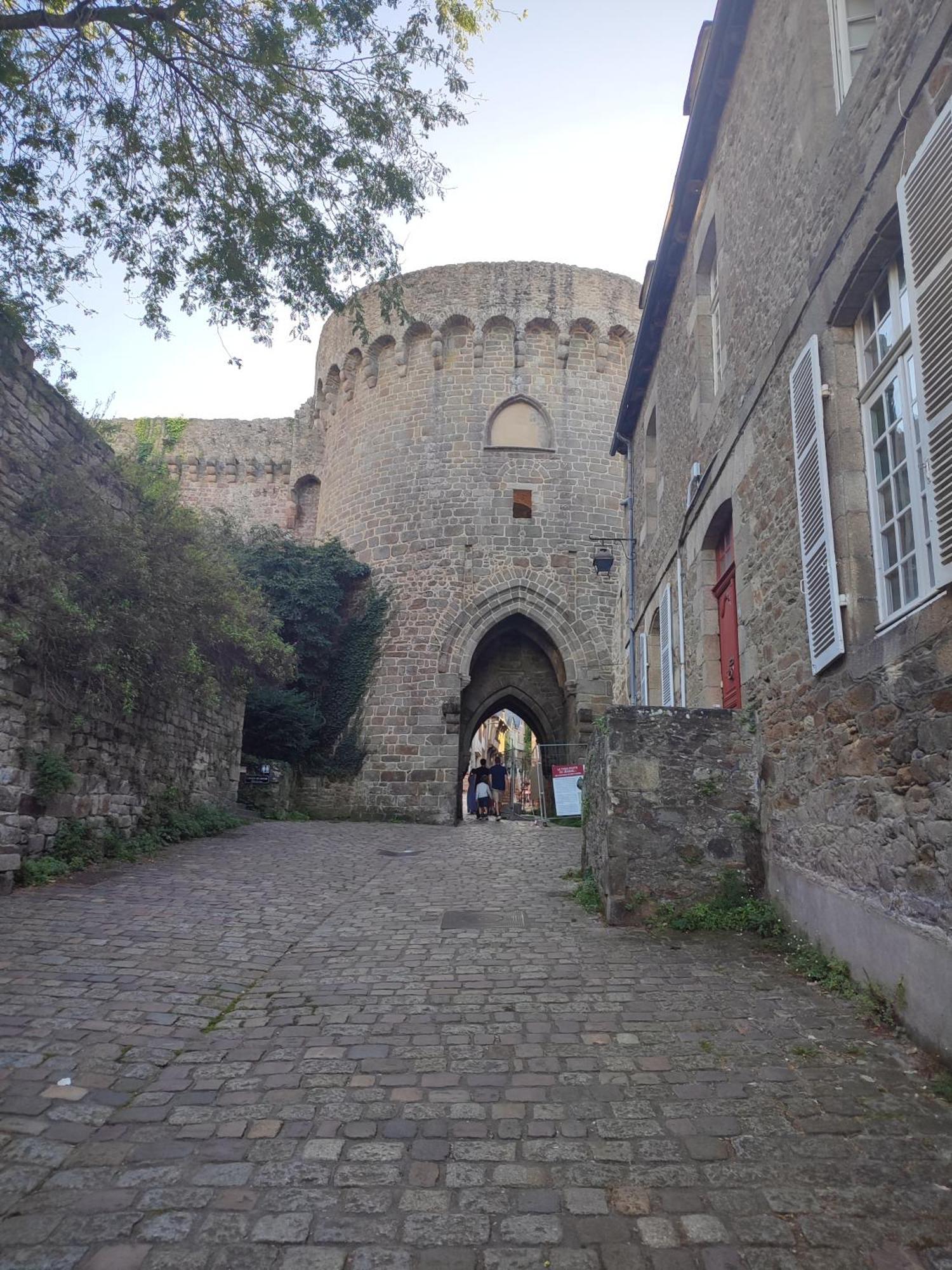 Gite Des Mezieres Brusvily Exteriér fotografie